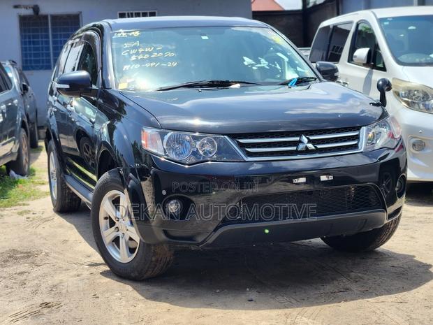 Mitsubishi Outlander SE 2010 Black
