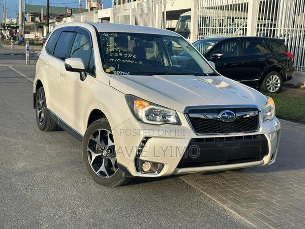 Subaru Forester 2014 Pearl
