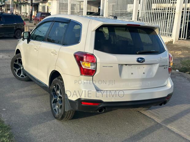 Subaru Forester 2014 Pearl