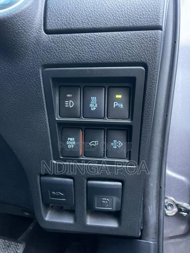 Toyota Fortuner 2.8 D AWD 2023 Gray