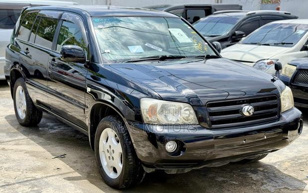 Toyota Kluger 2005 Black