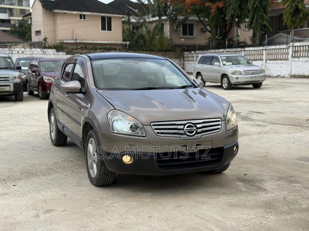 Nissan Dualis 2008 Beige