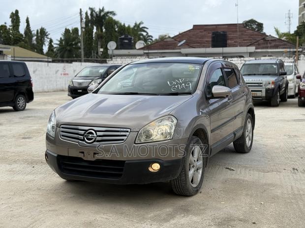 Nissan Dualis 2008 Beige