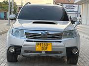 Subaru Forester 2011 Silver for sale