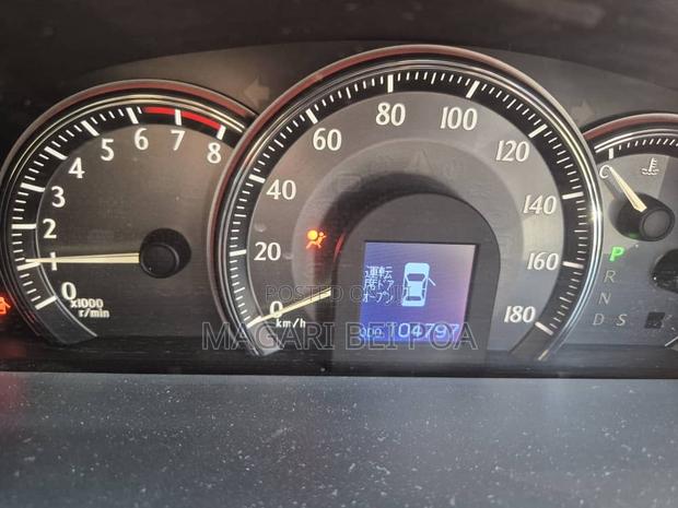 Toyota Crown 2009 Silver