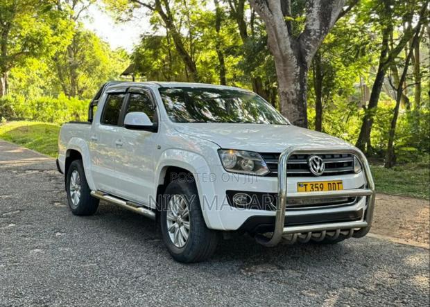 Volkswagen Amarok 2015 White