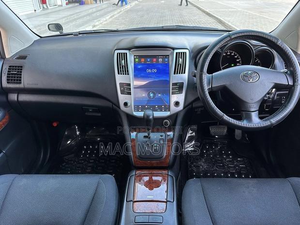 Toyota Harrier 2.4 2010 Black