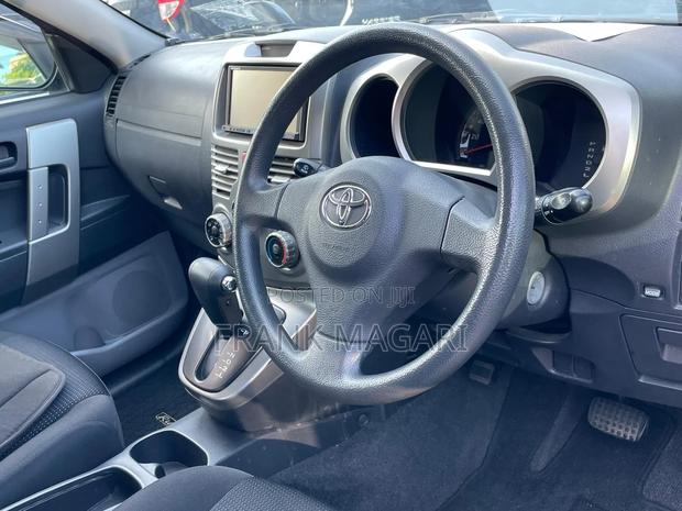 Toyota Rush 1.5 AWD 2007 Gray