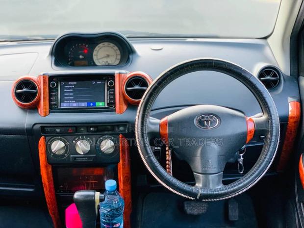 Toyota IST 2005 White