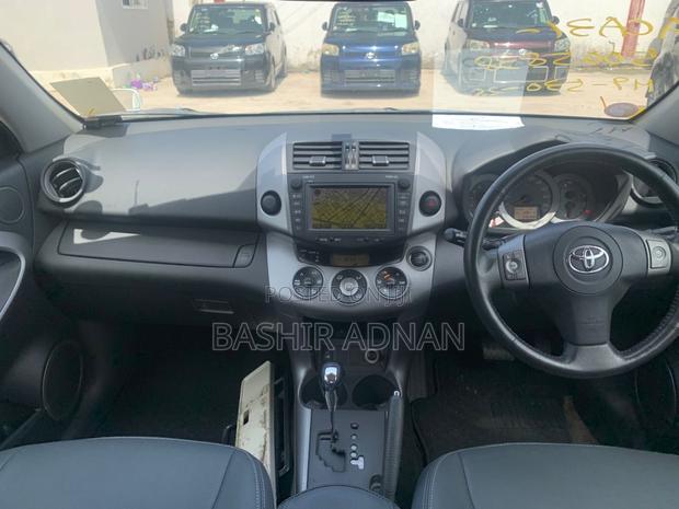 Toyota RAV4 2.4 2008 Pearl
