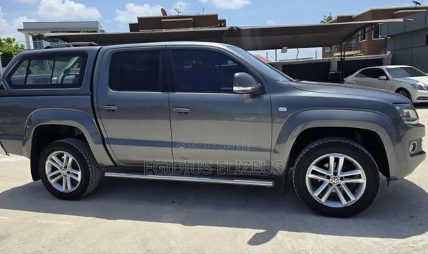 Volkswagen Amarok 2016 Silver