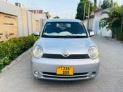 Toyota Sienta 2004 Silver for sale