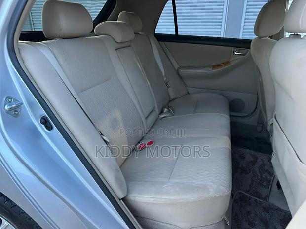 Toyota Allex 2004 Silver