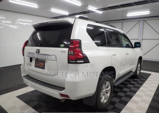 Toyota Land Cruiser Prado 3.0 172hp 2019 Pearl