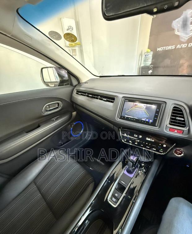 Honda Vezel 2016 Black