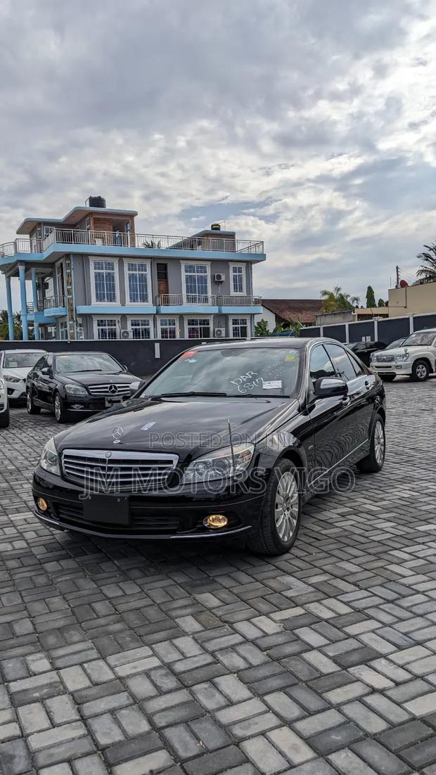 Mercedes-Benz C200 2007 Black