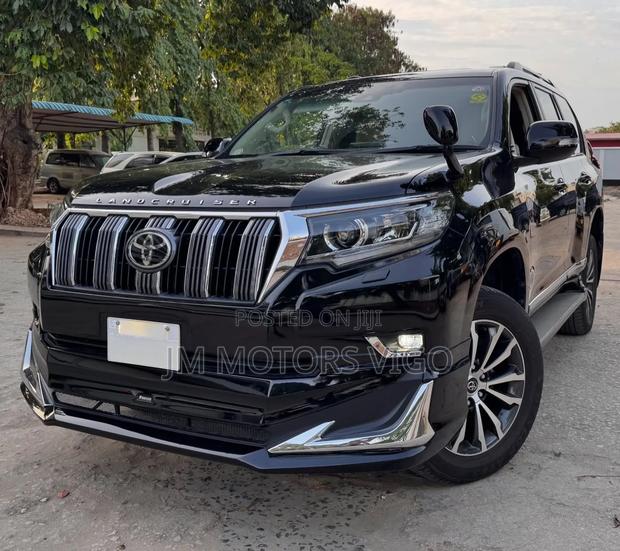 Toyota Land Cruiser Prado 2020 Black