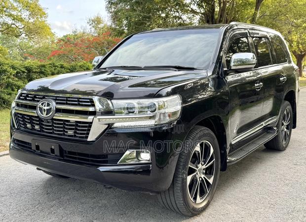 Toyota Land Cruiser 2009 Black