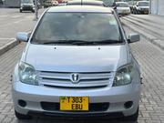 Toyota IST 2005 Silver for sale