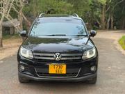 Volkswagen Tiguan 2014 Black for sale