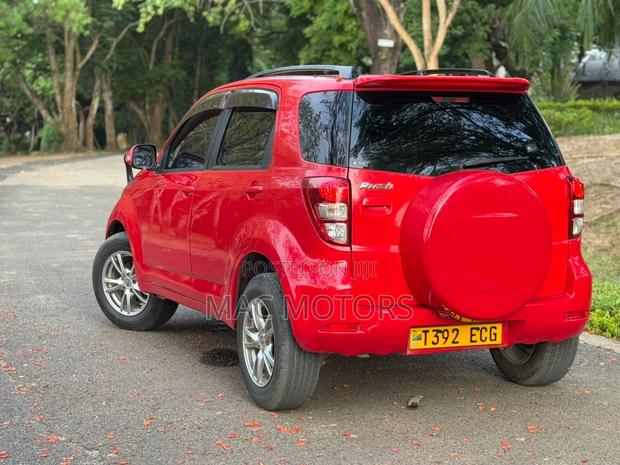 Toyota Rush 2008 Red