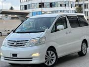 Toyota Alphard 2.4 Petrol FWD 2006 White for sale