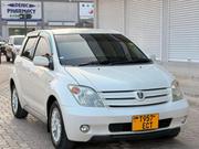 Toyota IST 2004 White for sale