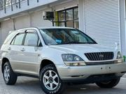 Toyota Harrier 2.2 16V 4WD 2001 White for sale
