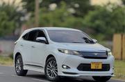 Toyota Harrier 2015 White for sale