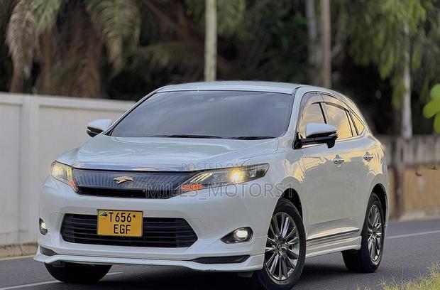 Toyota Harrier 2015 White
