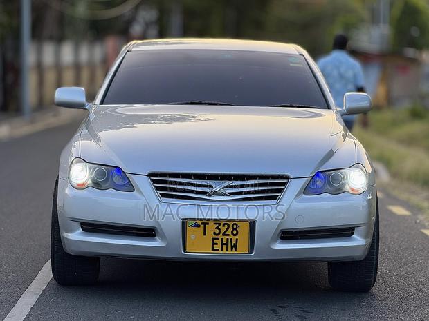 Toyota Mark X 2006 Silver