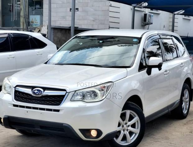 Subaru Forester 2013 Pearl