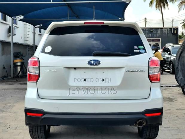 Subaru Forester 2013 Pearl
