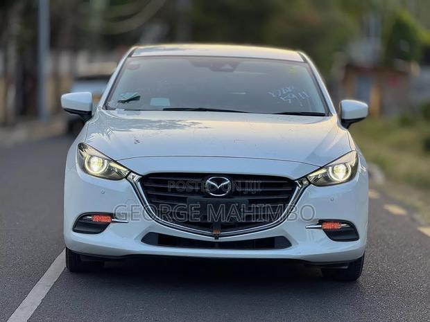 Mazda Axela 2017 White