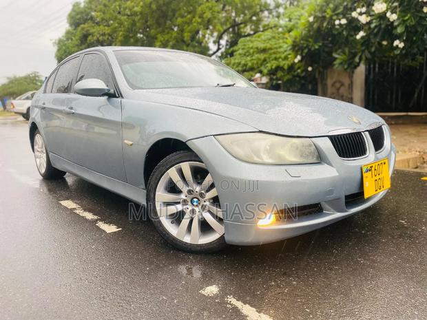 BMW 3 Series 2005 Gray