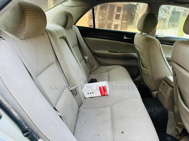 Toyota Verossa 2004 Silver