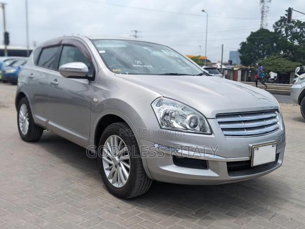 Nissan Dualis 2009 Gray