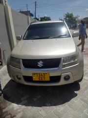 Suzuki Escudo 2006 Gold for sale