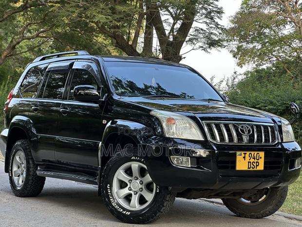Toyota Land Cruiser Prado 2004 Black