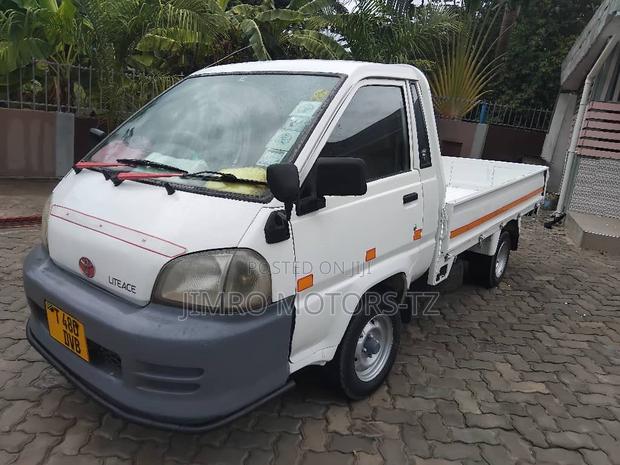 Toyota TownAce 2007 White