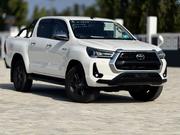 Toyota Hilux 2023 White for sale