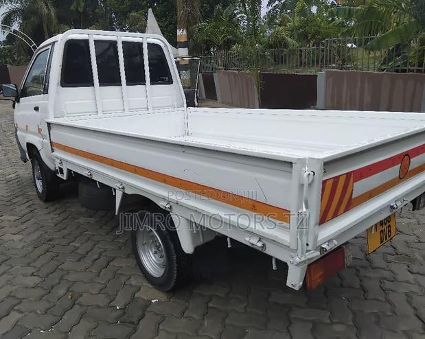 Toyota TownAce 2007 White