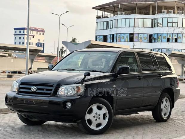 Toyota Kluger 2005 Black