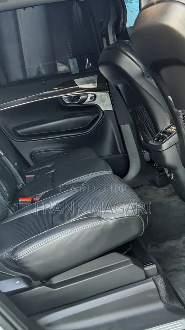 Volvo XC90 2017 Silver