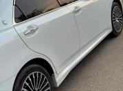 Toyota Crown 2010 White for sale