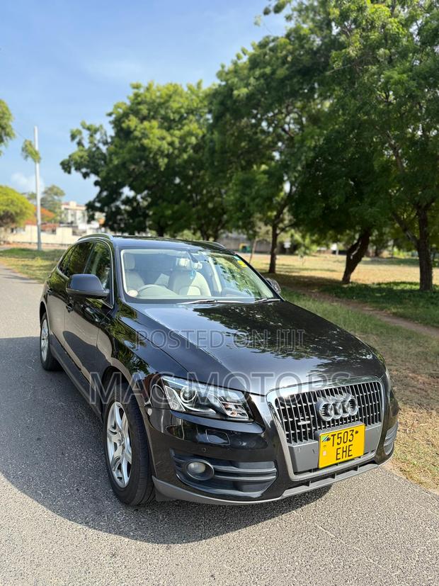 Audi Q5 2008 Black