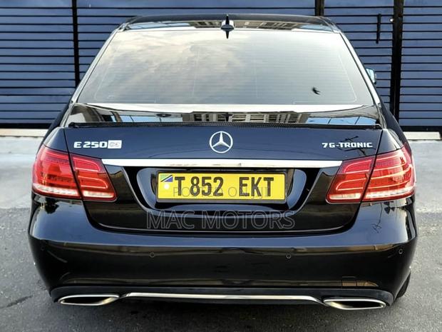 Mercedes-Benz E250 SV Premium 2014 Black