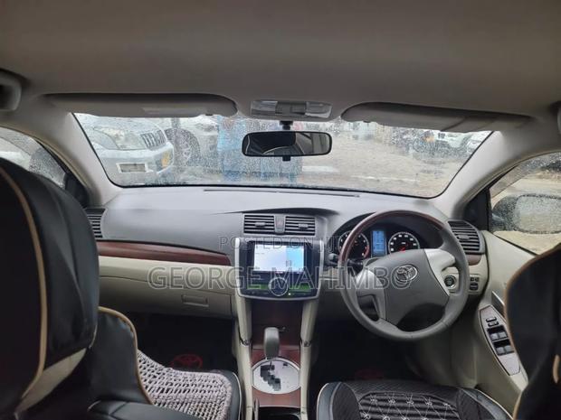 Toyota Premio 2012 Burgundy