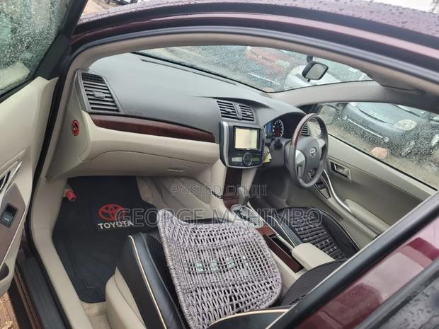 Toyota Premio 2012 Burgundy