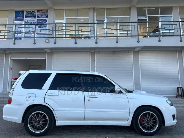 Subaru Forester 2006 White